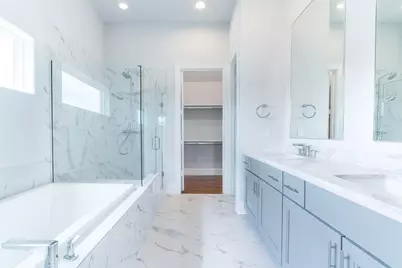 739 Bringhurst Street, Houston, TX 77020 - Photo 8