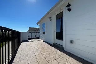739 Bringhurst St, Houston, TX 77020 - Photo 6