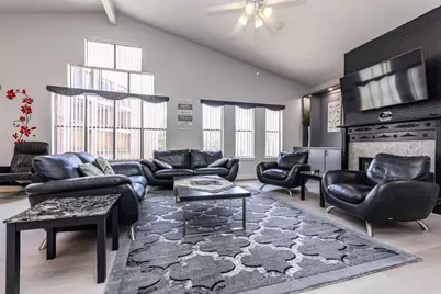 9715 Riddlewood Lane, Houston, TX 77025 - Photo 12