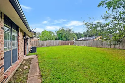 5007 Ridgecreek Drive, Houston, TX 77053 - Photo 6