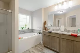 106 Rudder Wy, Huntsville, TX 77320 - Photo 18