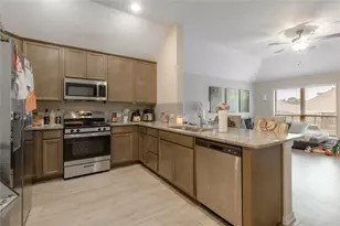 106 Rudder Wy, Huntsville, TX 77320 - Photo 8