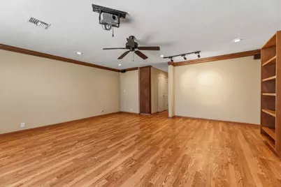 5211 Court Road, Houston, TX 77053 - Photo 12