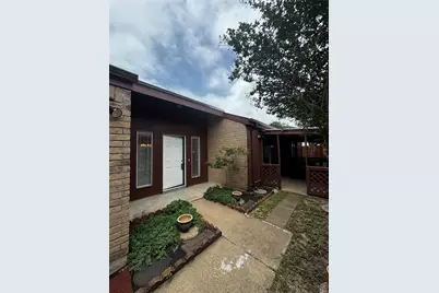 8807 Belle Glen Drive, Houston, TX 77099 - Photo 1