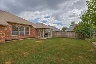 8209 Grayson Way, Watauga, TX 76148 - Photo 24