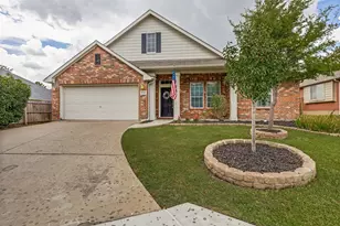 8209 Grayson Way, Watauga, TX 76148 - Photo 2