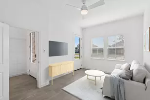 12906 Old Fashion Cir, Mont Belvieu, TX 77535 - Photo 4