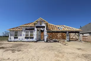 12906 Old Fashion Cir, Mont Belvieu, TX 77535 - Photo 2