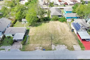 8224 Cannon St, Houston, TX 77051 - Photo 16