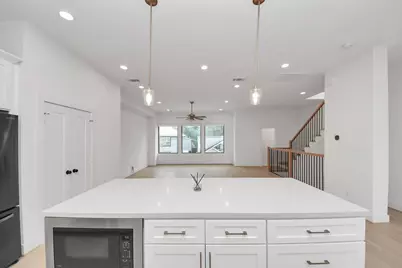 615 Oakley Street, Houston, TX 77006 - Photo 16