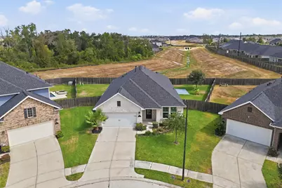 8303 Divot Trace, Fulshear, TX 77441 - Photo 6