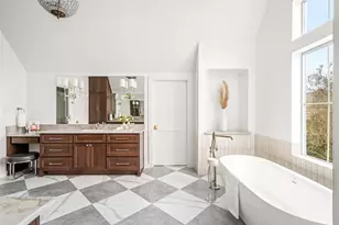 1614 Cheshire Ln, Houston, TX 77018 - Photo 20