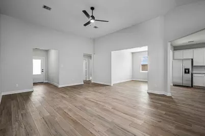 3109 Banyan Drive, Texas City, TX 77510 - Photo 2