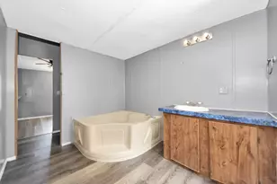 14009 Rustic Ln, Conroe, TX 77306 - Photo 22