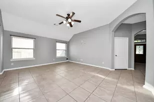 2402 Village Lakes Dr, Katy, TX 77493 - Photo 10