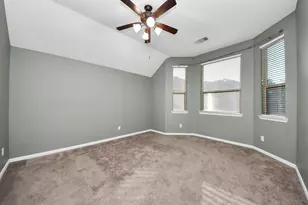 2402 Village Lakes Dr, Katy, TX 77493 - Photo 18