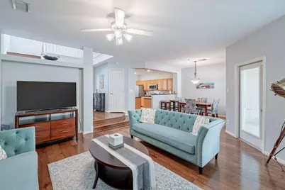 86 Wintergreen Trail, The Woodlands, TX 77382 - Photo 8