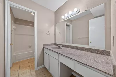 12500 Sandpiper Drive #122, Houston, TX 77035 - Photo 16
