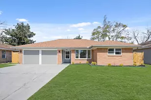 5022 Hazelton St, Houston, TX 77035 - Photo 1