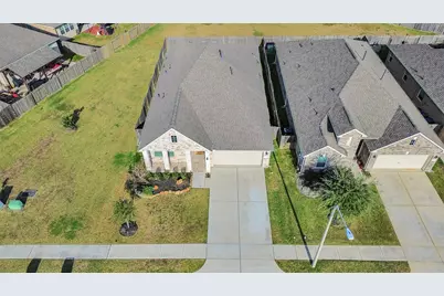 1841 Alyssa Way, Alvin, TX 77511 - Photo 4