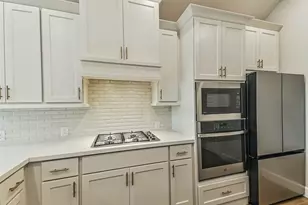 18903 Brego Ln, Tomball, TX 77377 - Photo 16