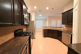 1062 Cedar Lake Ct, Conroe, TX 77384 - Photo 2