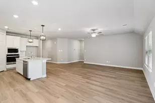 17330 Teddy Trce Dr, Waller, TX 77484 - Photo 8