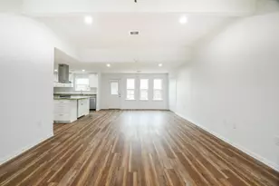 3200 Hoover St, La Marque, TX 77568 - Photo 2
