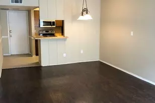 4647 Wild Indigo St, Houston, TX 77027 - Photo 6