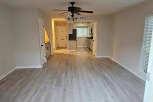 437 Bendwood Dr, Houston, TX 77024 - Photo 2