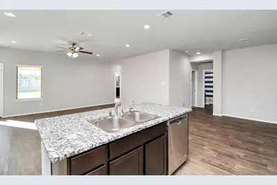3947 Country Club Drive, Baytown, TX 77521 - Photo 30