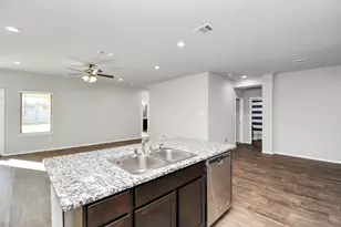 3947 Country Club Dr, Baytown, TX 77521 - Photo 30