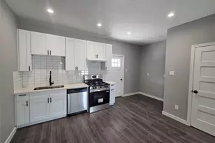 9806 Fillmore St, Houston, TX 77029 - Photo 4