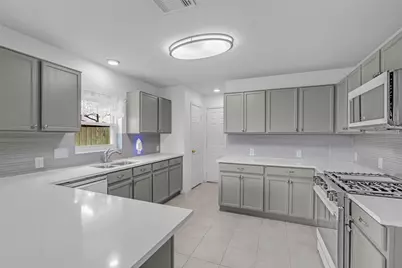 21007 Somerset Park Lane, Katy, TX 77450 - Photo 10