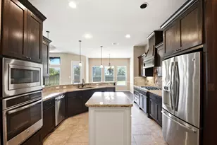 18840 Serene Water Dr, Montgomery, TX 77356 - Photo 10
