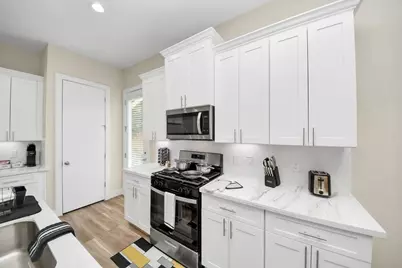 5935 Beall Street #D, Houston, TX 77091 - Photo 14