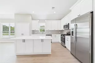 15826 Sugar Maple Ln, Santa Fe, TX 77517 - Photo 2