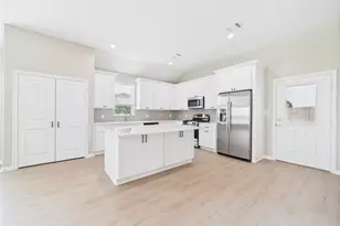 15826 Sugar Maple Ln, Santa Fe, TX 77517 - Photo 12