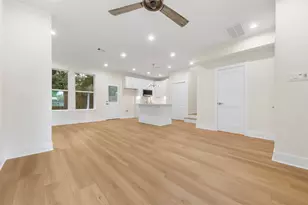 1275 Dewalt St, Houston, TX 77088 - Photo 6
