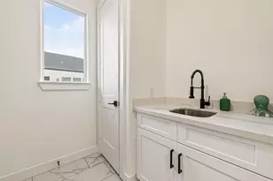 1926 Hoskins Dr, Houston, TX 77080 - Photo 30