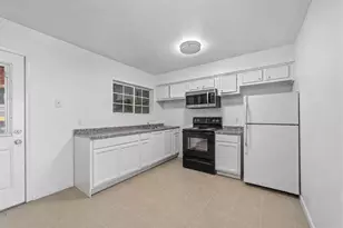 12054 Beechnut St, Houston, TX 77072 - Photo 6