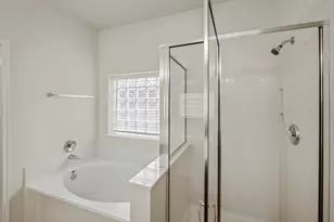 11515 Timberly Park Ln, Cypress, TX 77433 - Photo 16