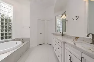 14 Lyric Arbor Cir, The Woodlands, TX 77381 - Photo 18