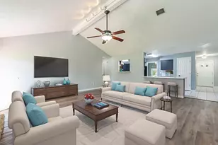 320 Creek Bend Dr, League City, TX 77573 - Photo 16