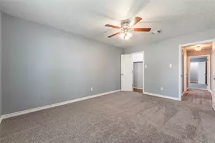 320 Creek Bend Dr, League City, TX 77573 - Photo 34