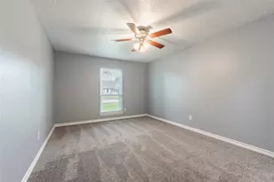 320 Creek Bend Dr, League City, TX 77573 - Photo 32