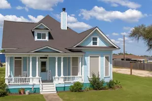 570 Wightman St, Matagorda, TX 77457 - Photo 30