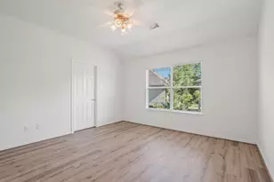 35 Wickerdale Pl, The Woodlands, TX 77382 - Photo 10