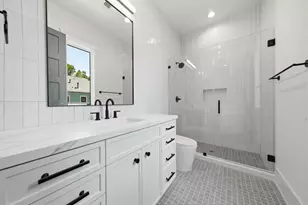 906 Bayland Ave, Houston, TX 77009 - Photo 26
