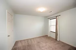 2753 Foster Hill Dr E, Houston, TX 77345 - Photo 32
